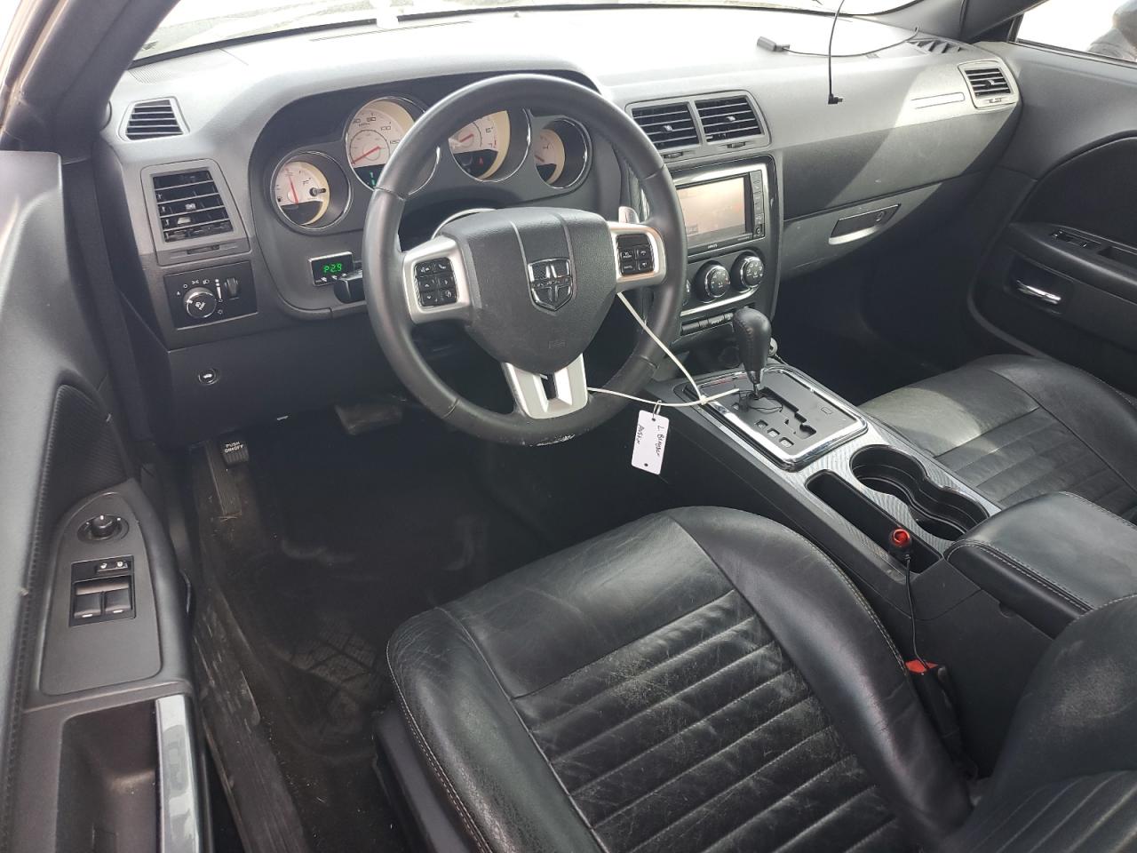 Dodge Challenger Sxt Image 5