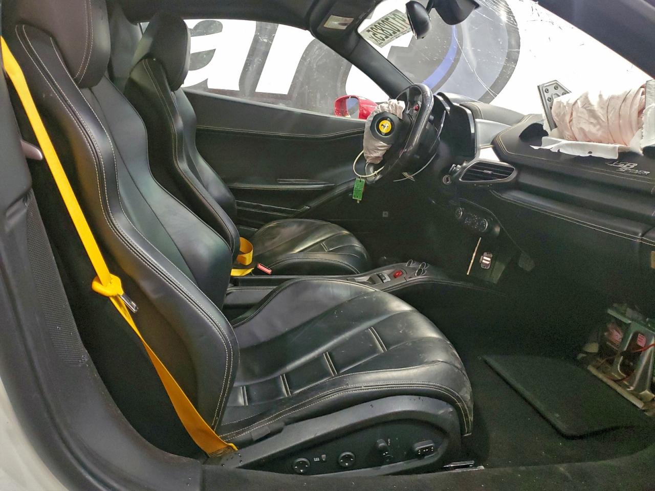 Ferrari 458 Spider Image 8