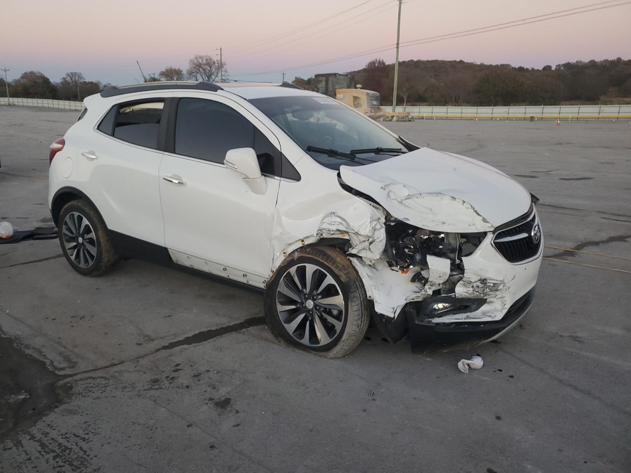 Buick Encore Essence Image 7