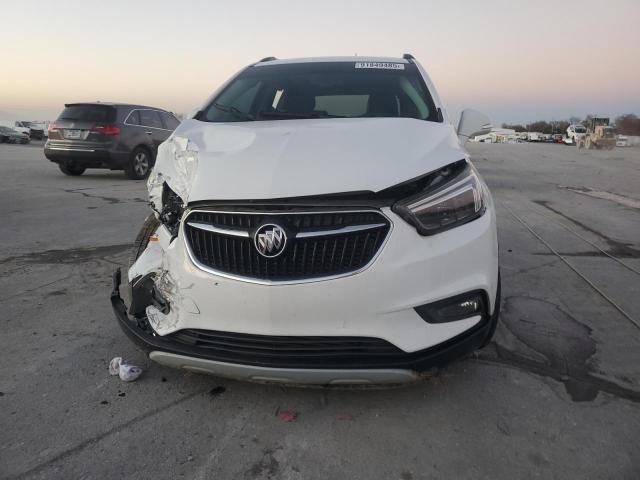 Buick Encore Essence Image 2