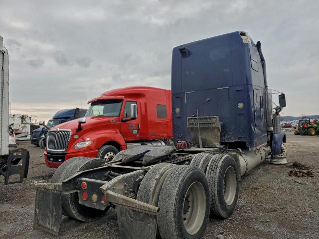 Freightliner Convention Fld120 Image 2