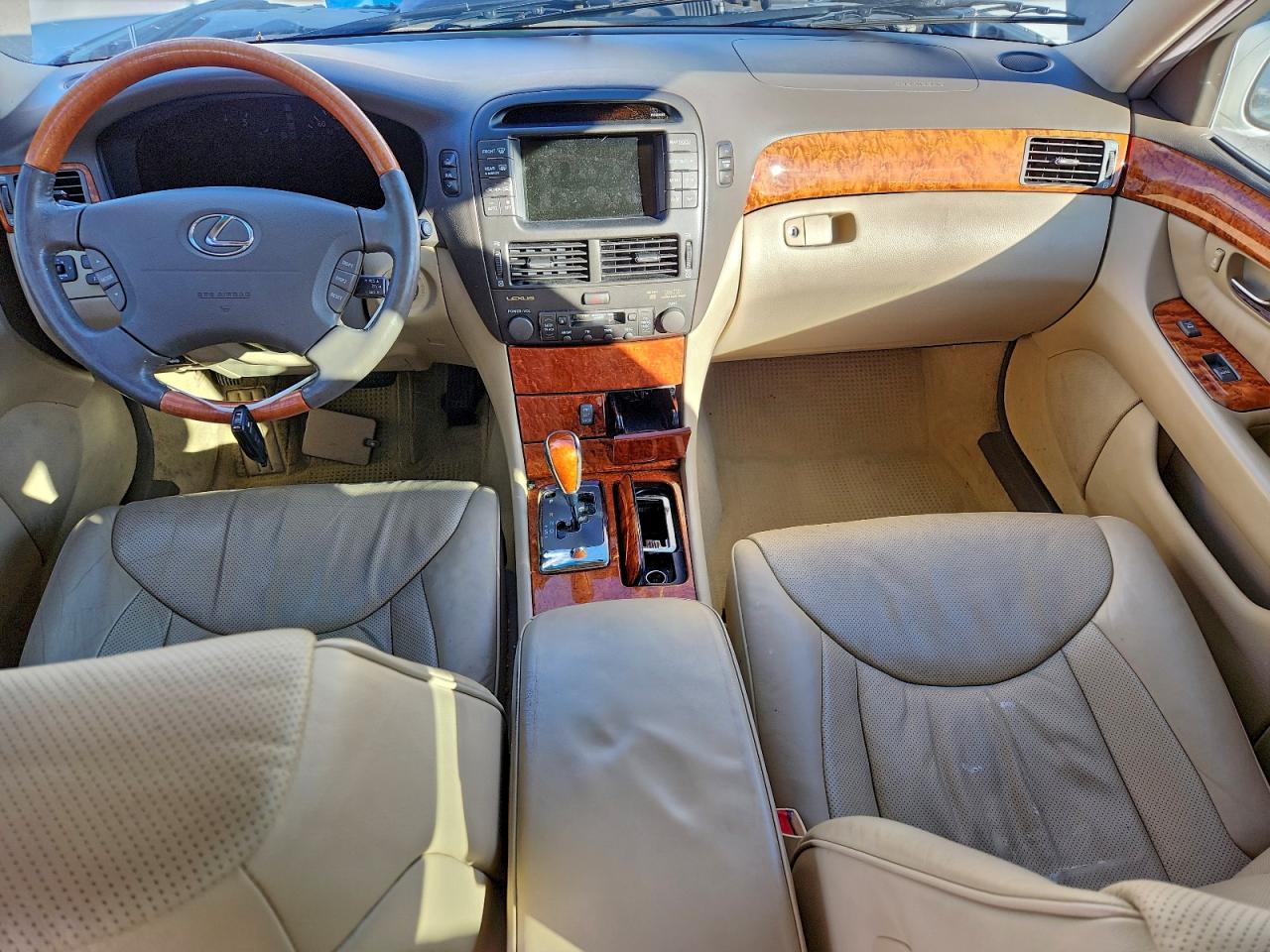 Lexus LS 430 Image 4