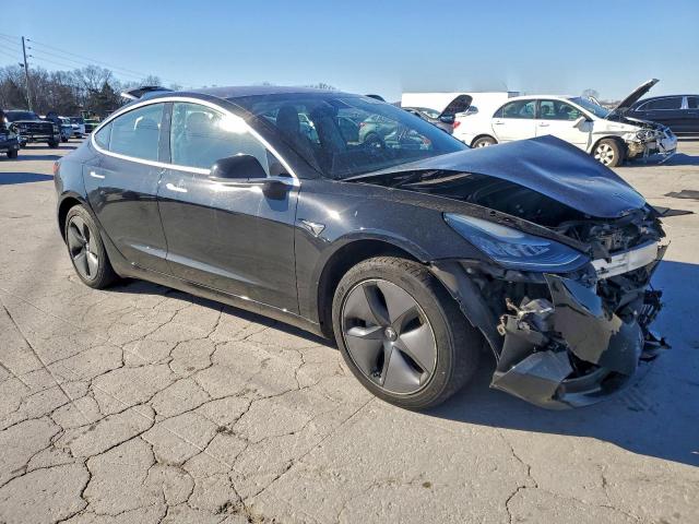 Tesla Model 3 Image 6