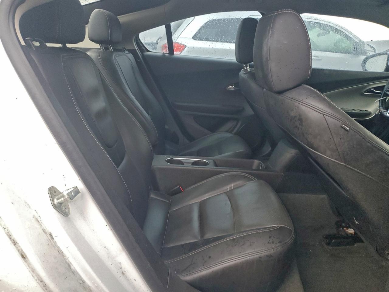 Chevrolet Volt Image 9