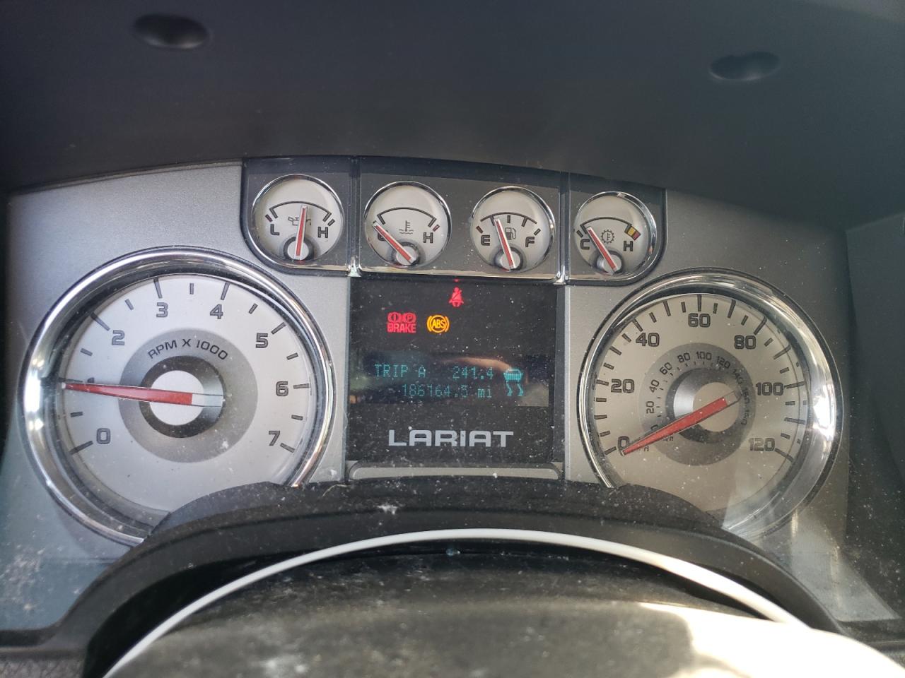 Ford F-150 Supercrew Image 10