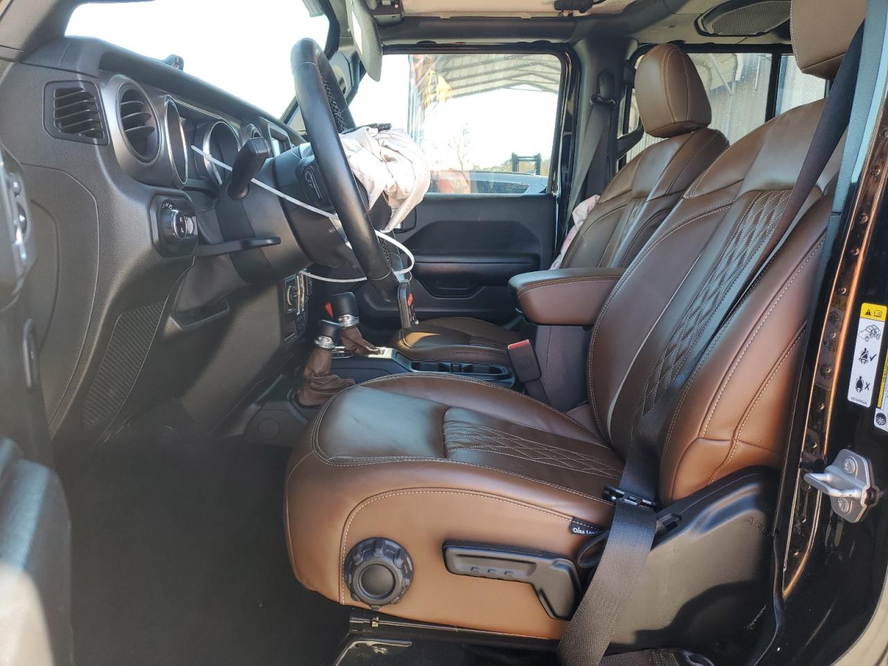 Jeep Gladiator Sport Image 4