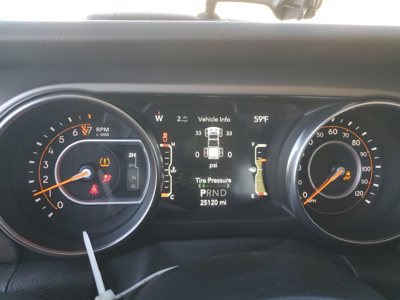 Jeep Gladiator Sport Image 5