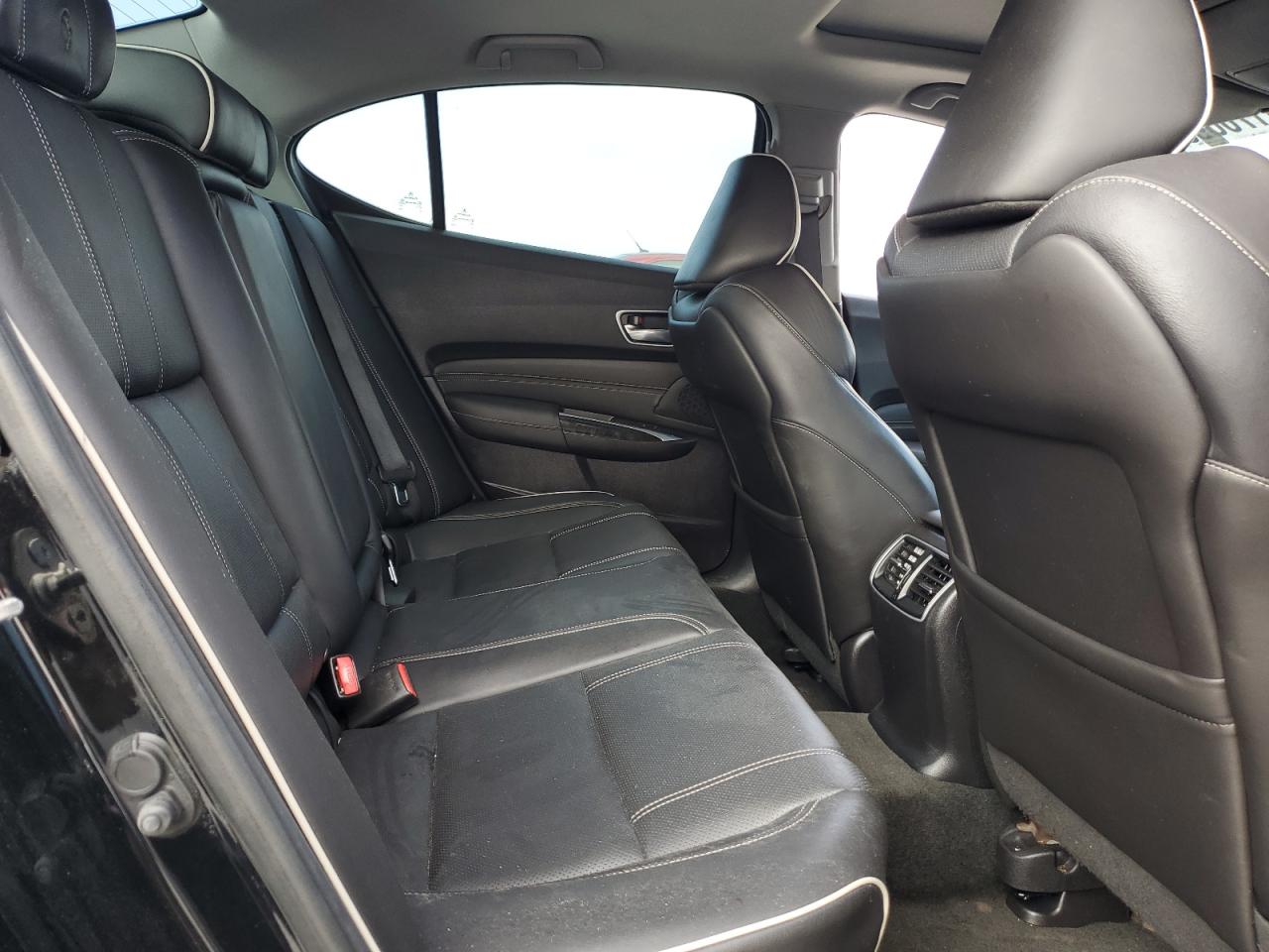 Acura TLX Tech Image 7