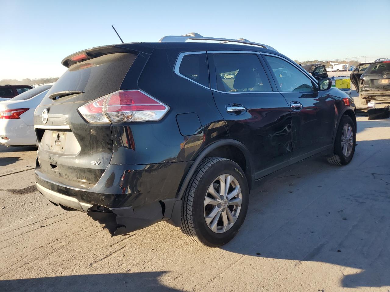 Nissan Rogue S Image 11