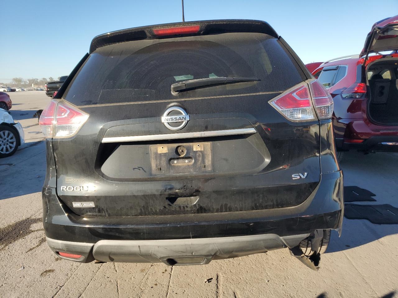 Nissan Rogue S Image 6