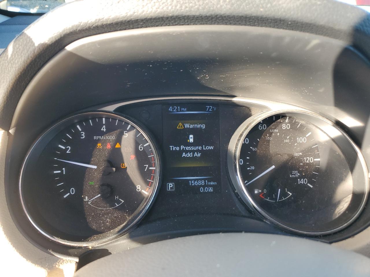 Nissan Rogue S Image 2