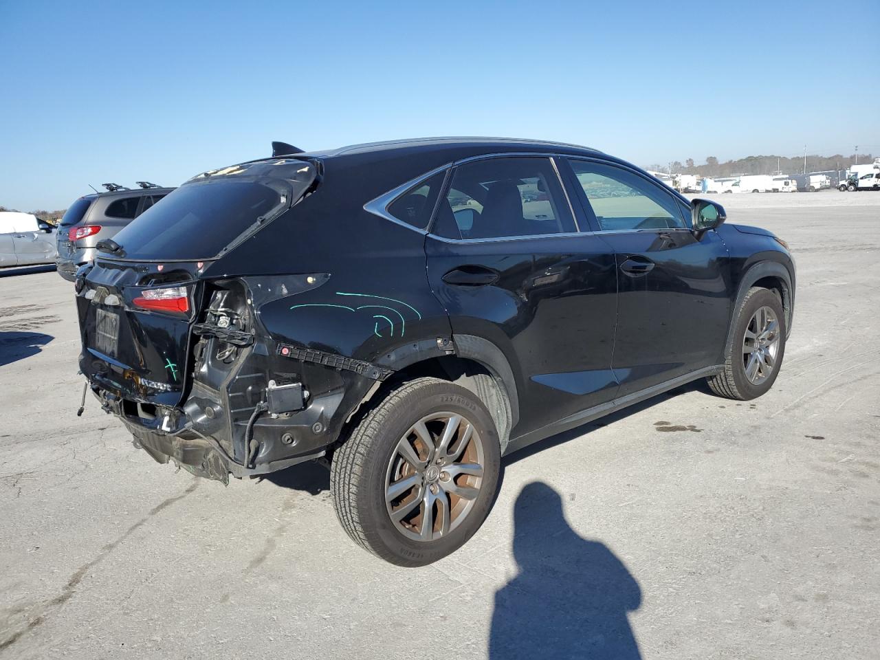Lexus NX 200t Base Image 4