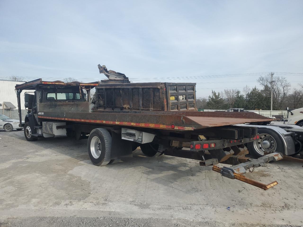 Freightliner M2 106 Medium Duty Image 8