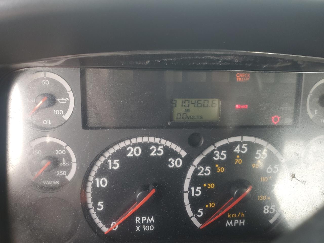 Freightliner M2 106 Medium Duty Image 5