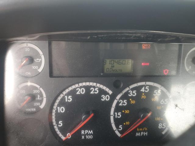 Freightliner M2 106 Medium Duty Image 5