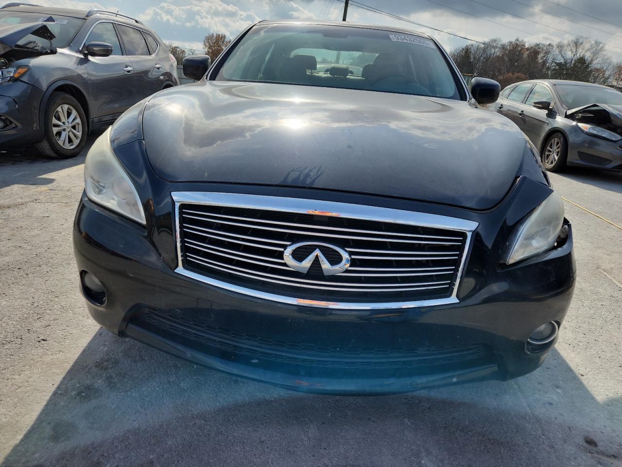 INFINITI M37 Image 5