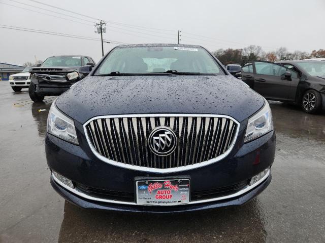 Buick LaCrosse Image 4