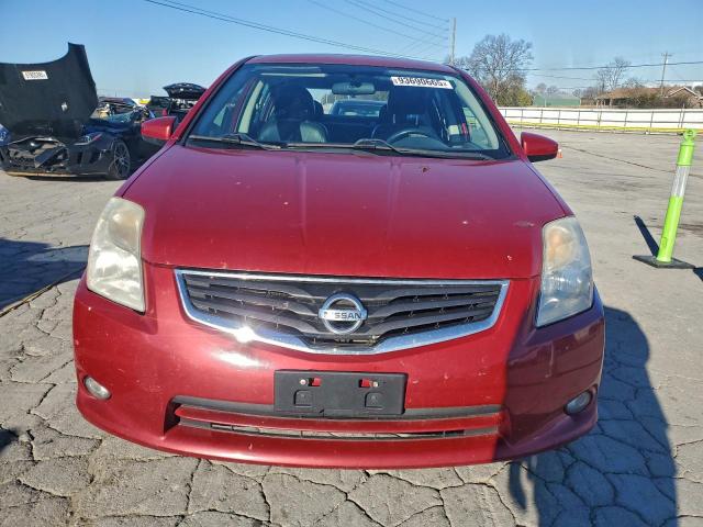 Nissan Sentra 2.0 Image 2