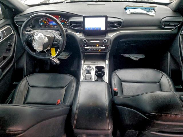 Ford Explorer Xlt Image 13