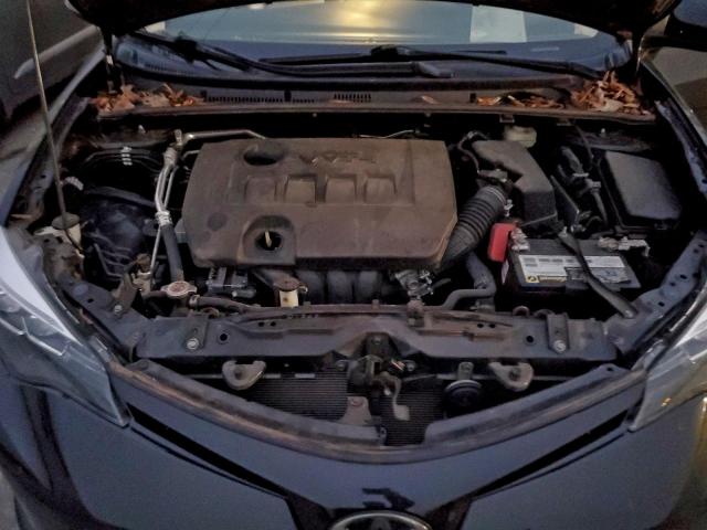 Toyota Corolla L Image 6