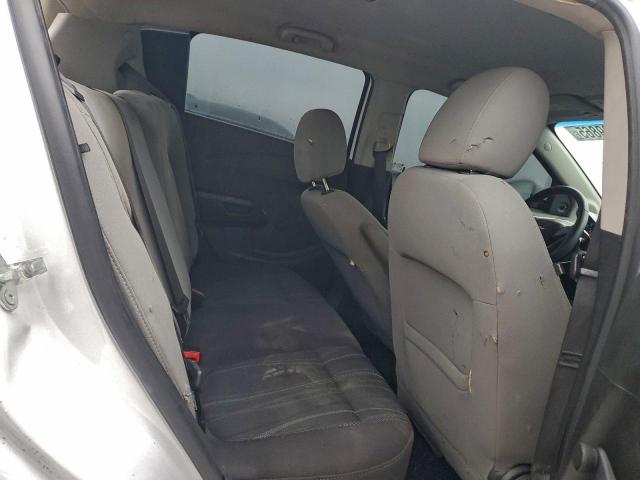 Chevrolet Sonic Ls Image 5