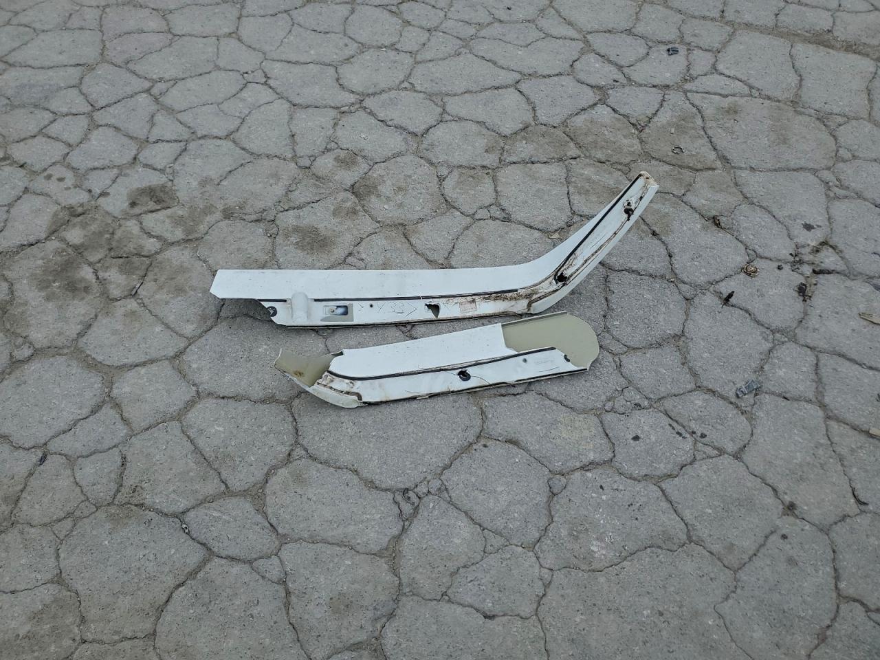 Chevrolet Sonic Ls Image 12