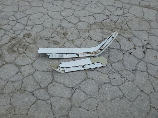 Chevrolet Sonic Ls Image 12