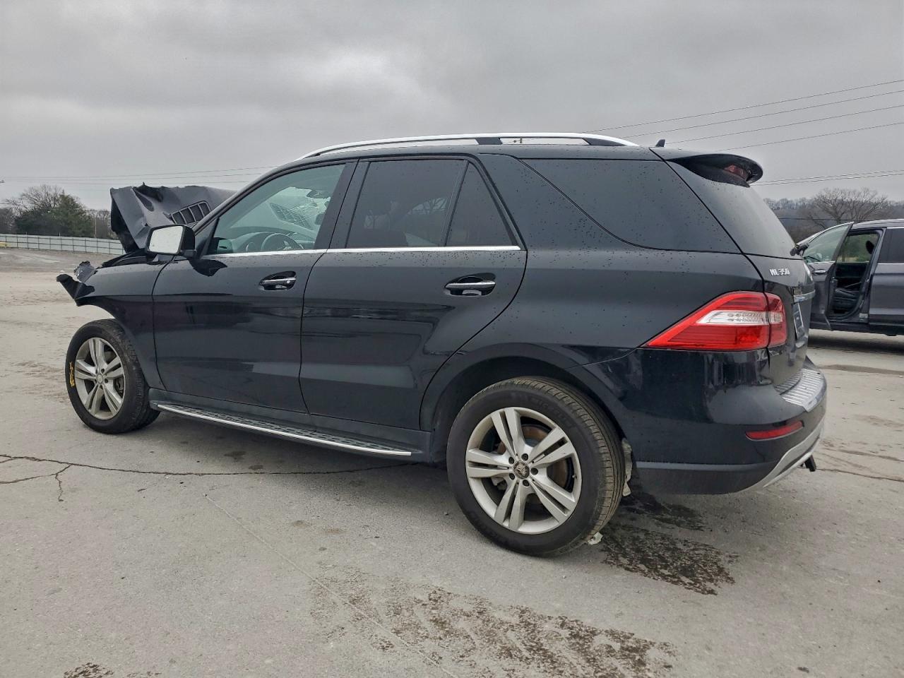 Mercedes-Benz M-Class 350 4matic Image 6