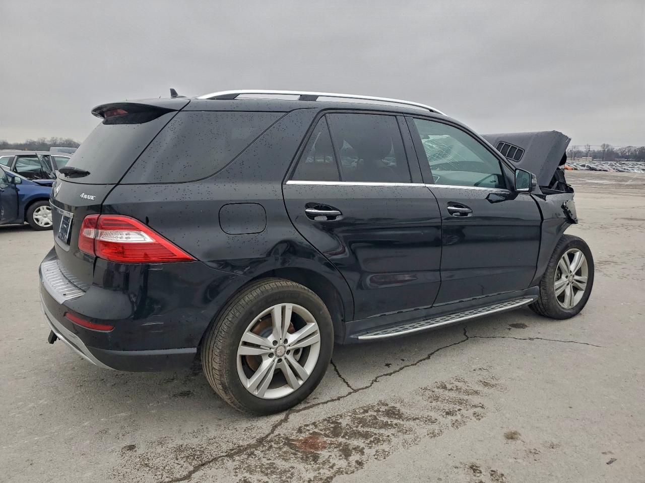 Mercedes-Benz M-Class 350 4matic Image 7