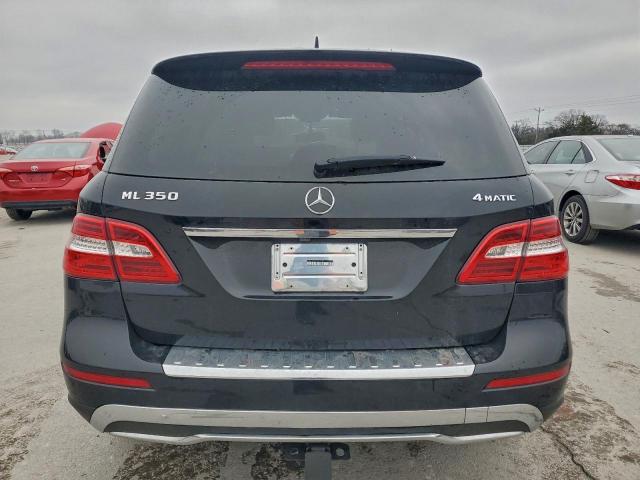 Mercedes-Benz M-Class 350 4matic Image 10