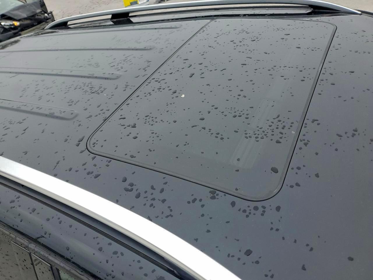 Mercedes-Benz M-Class 350 4matic Image 8