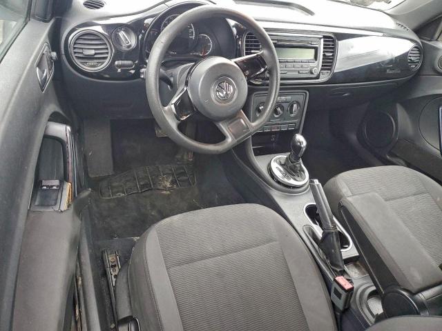 Volkswagen Beetle Image 12