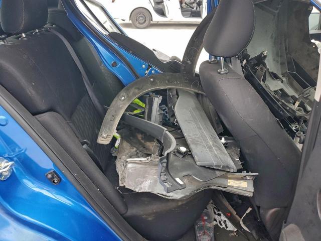 Nissan Kicks S Image 3