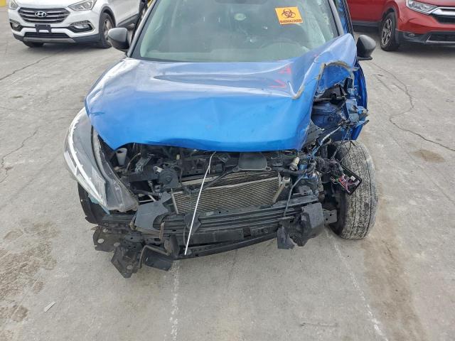 Nissan Kicks S Image 8