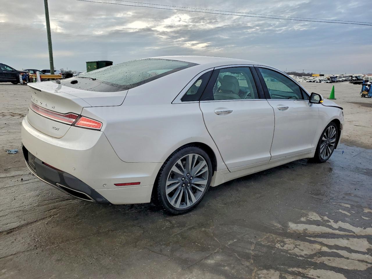 Lincoln MKZ Reserve Ii Image 2