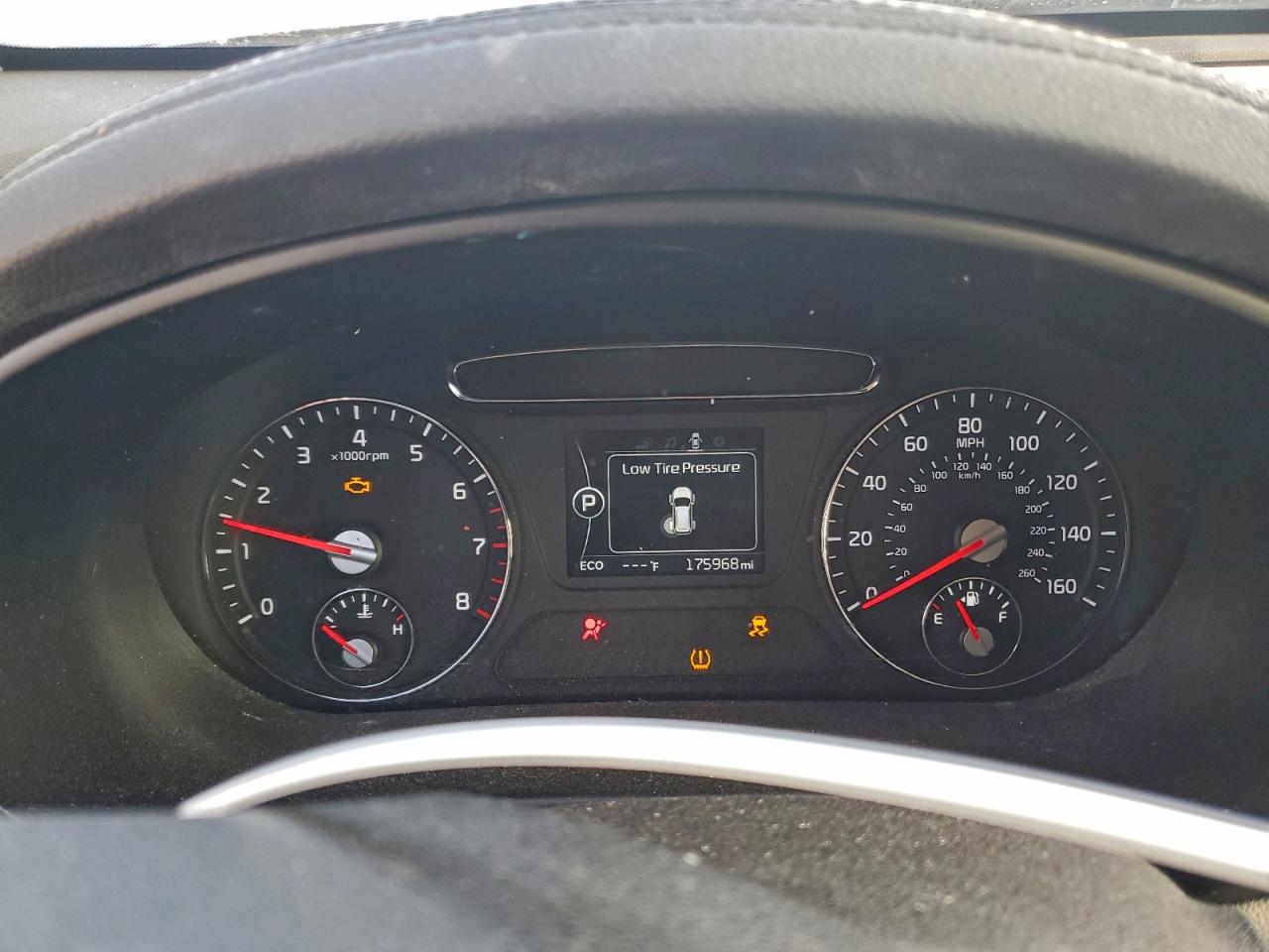 Kia Sorento Lx Image 8