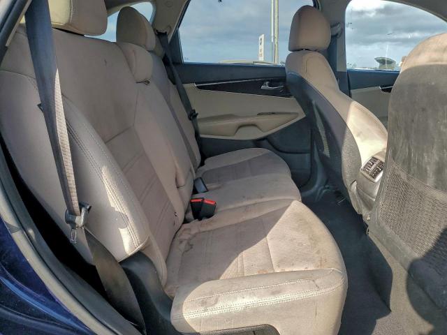 Kia Sorento Lx Image 11