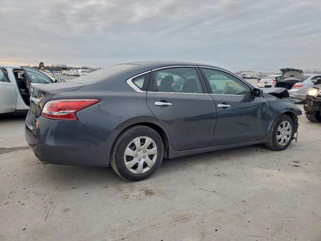 Nissan Altima 2.5 Image 2