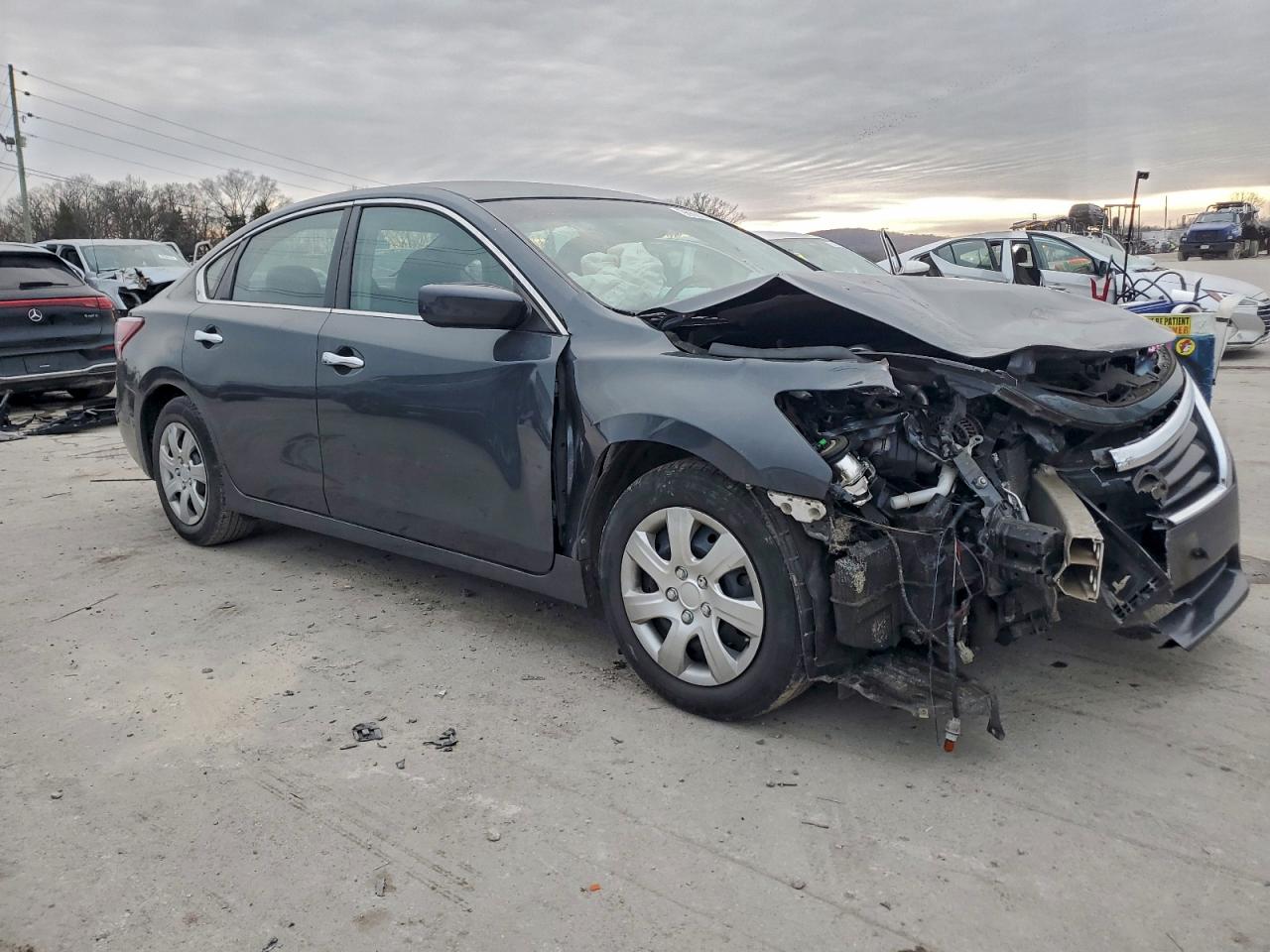 Nissan Altima 2.5 Image 5