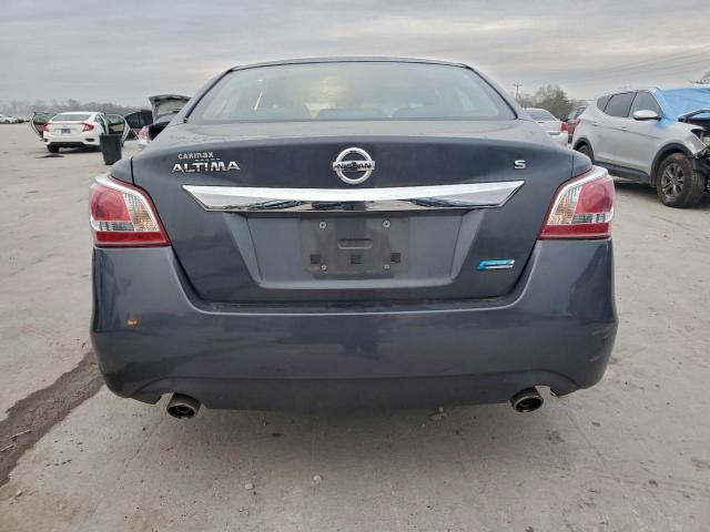 Nissan Altima 2.5 Image 4