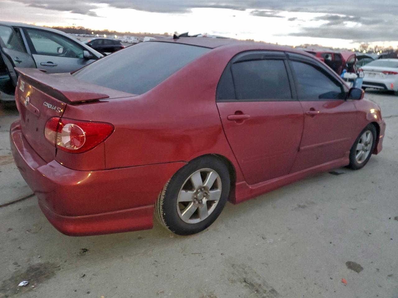 Toyota Corolla Ce Image 3