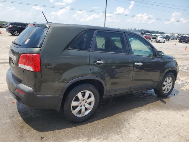 Kia Sorento Base Image 2