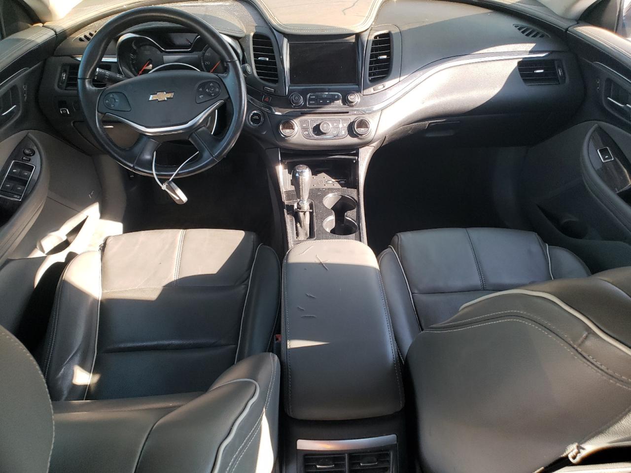 Chevrolet Impala Premier Image 3