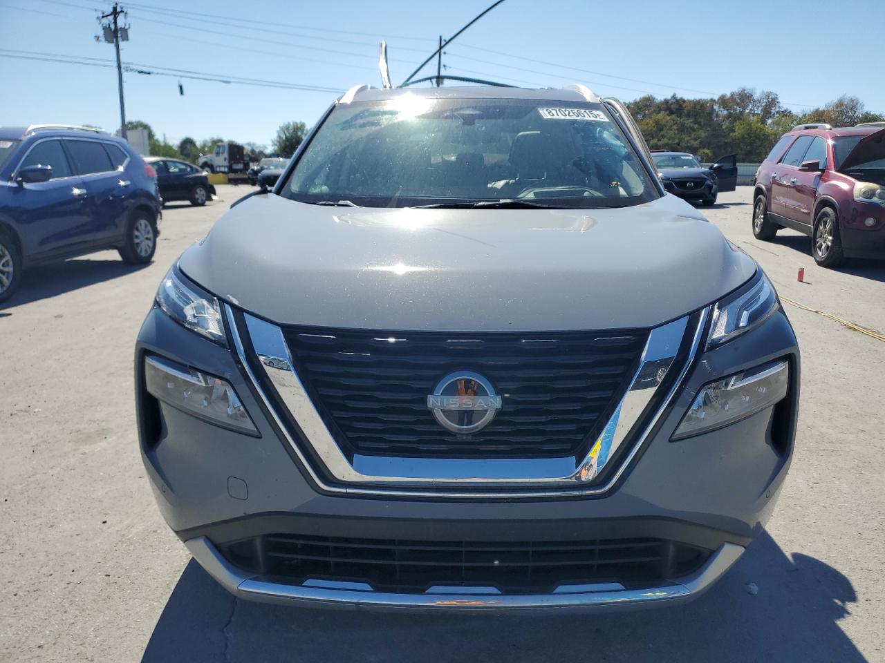 Nissan Rogue Platinum Image 8