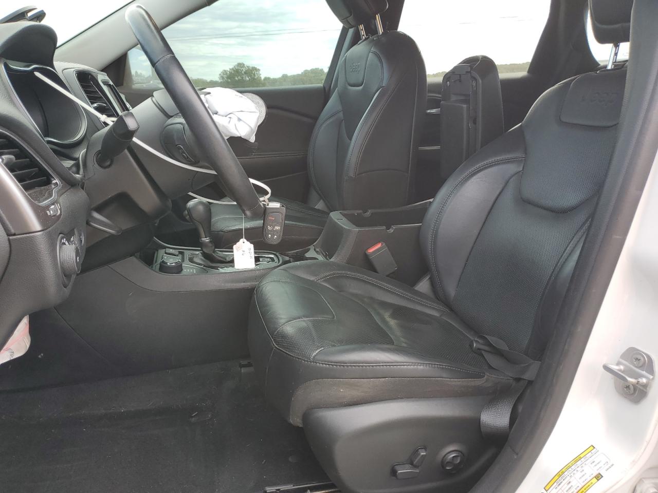 Jeep Grand Cherokee Limited Image 4