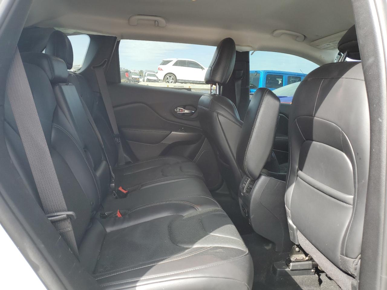 Jeep Grand Cherokee Limited Image 11