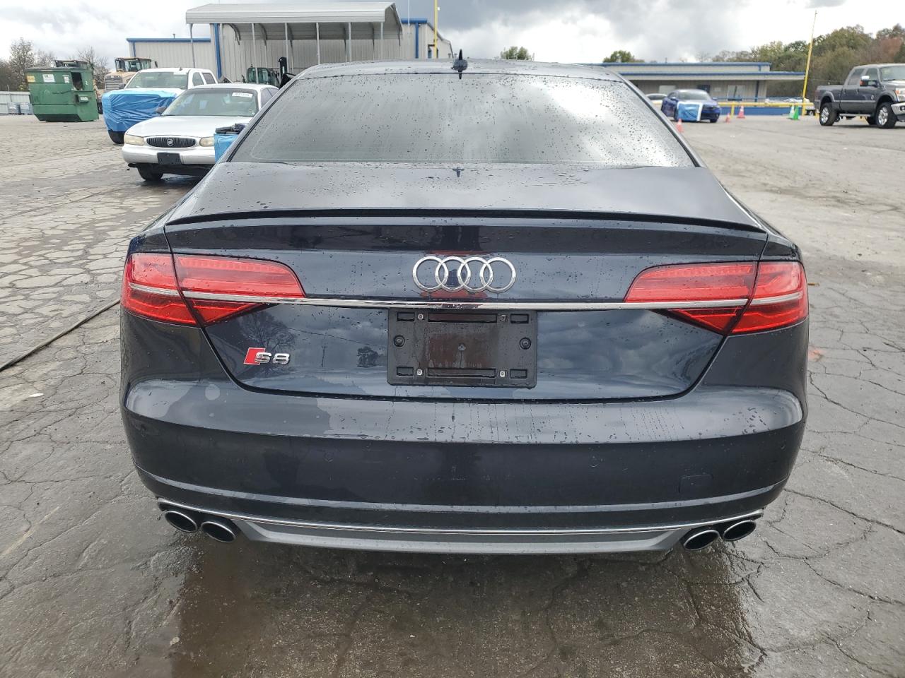 Audi S8 Plus Quattro Image 12