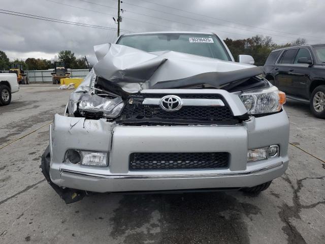 Toyota 4Runner Sr5 Image 5