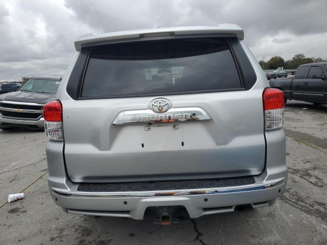 Toyota 4Runner Sr5 Image 13