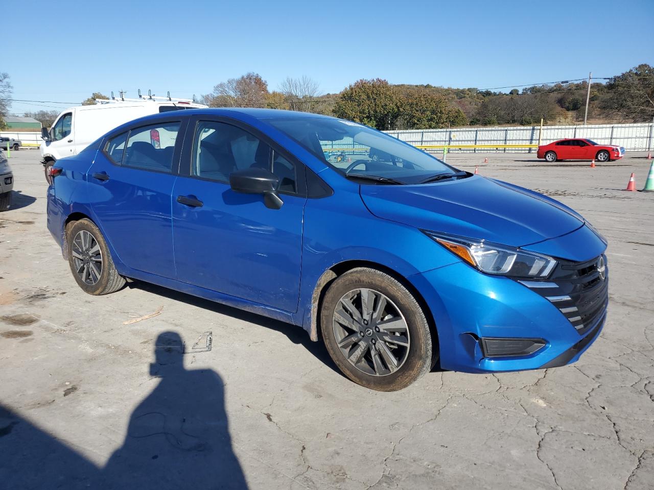 Nissan Versa S Image 2